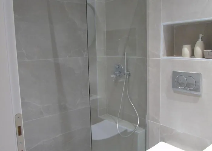 Nostos Golden Aparthotel 3*