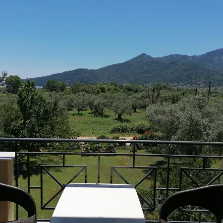 Nostos Golden Aparthotel Chrisi Ammoudia