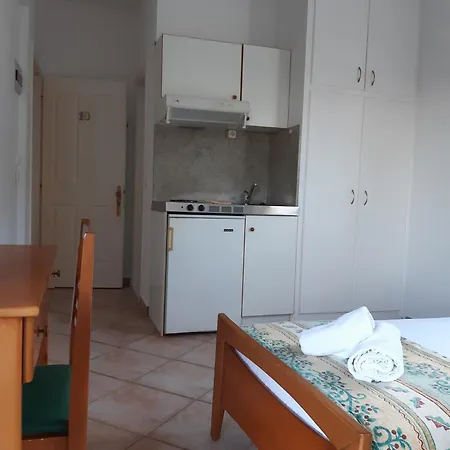 Nostos Golden 3*