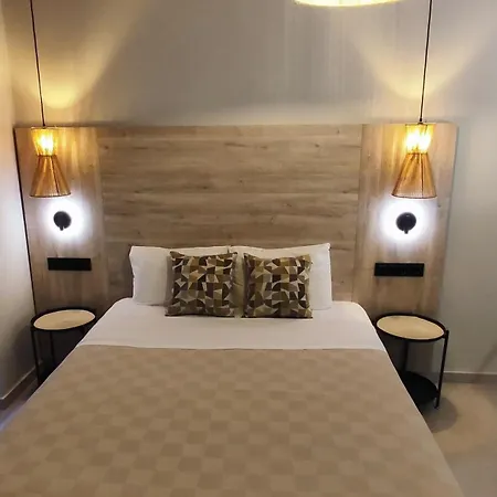 Nostos Golden Aparthotel